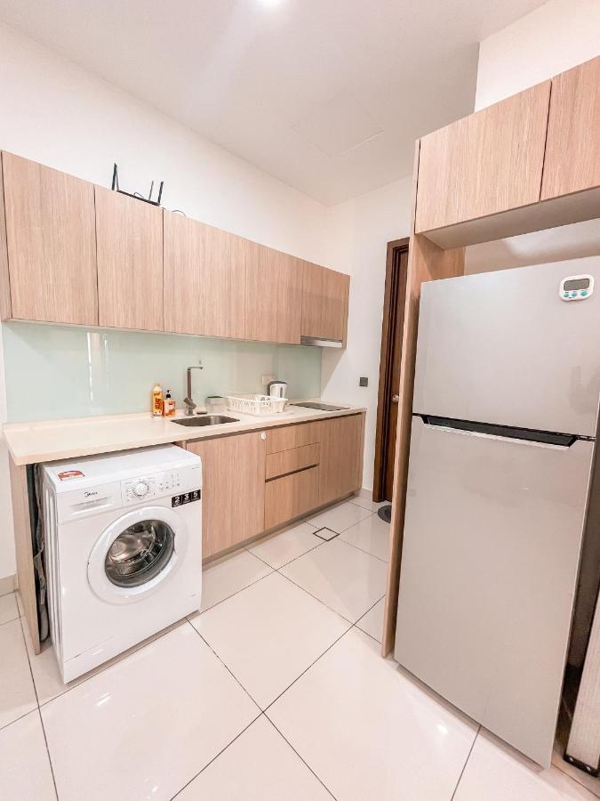 Starry Homes @ Green Haven 2Beds 2Bath+Pool View Masai Exteriör bild